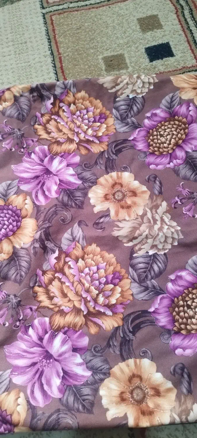 رو متکا|رختخواب، بالش، پتو|ایذه, |دیوار