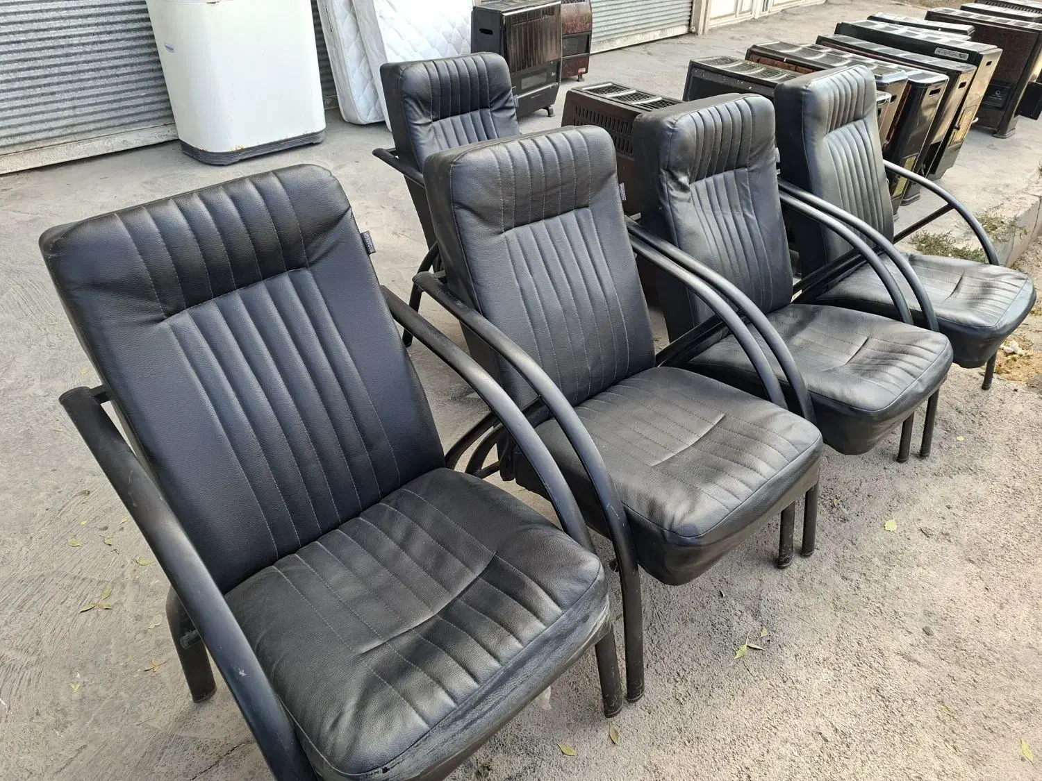 صندلی|صندلی و نیمکت|اسفراین, |دیوار