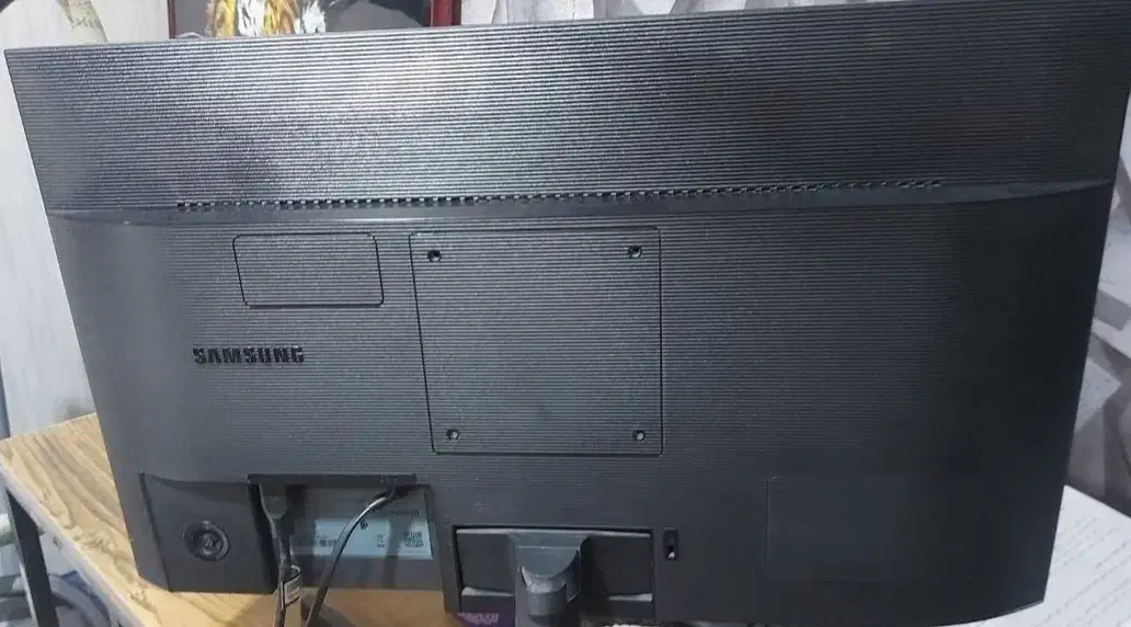 مانیتور|تلویزیون و پروژکتور|مشهد, چهارچشمه|دیوار