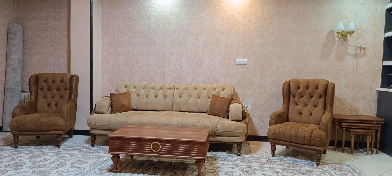 مبلمان چستر نیم ست مدل تخت خواب شو|مبلمان خانگی و میز عسلی|ملارد, |دیوار