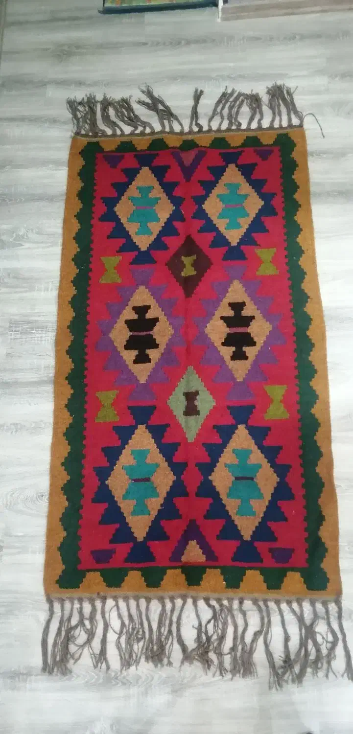 گلیم و پرده ریسه|گلیم، جاجیم، گبه|فردیس, انبار نفت|دیوار