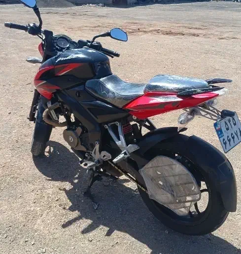 ns 200|موتورسیکلت|ساوه, |دیوار