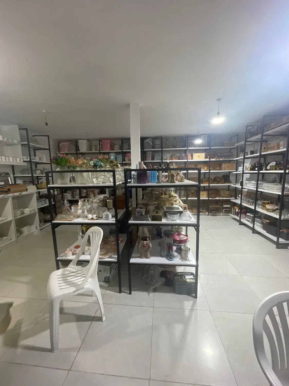 استخدام فروشنده خانم در لوازم خانگی|استخدام خدمات فروشگاه و رستوران|تالش, تالش|دیوار