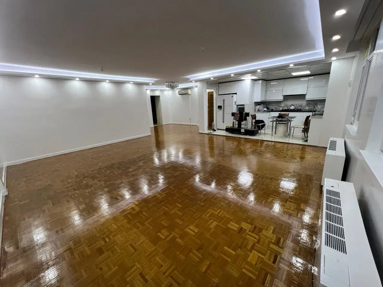 ۱۵۰متری طالقانی فول امکانات نجات الهی(ویلا)|فروش آپارتمان|تهران, نجات اللهی|دیوار