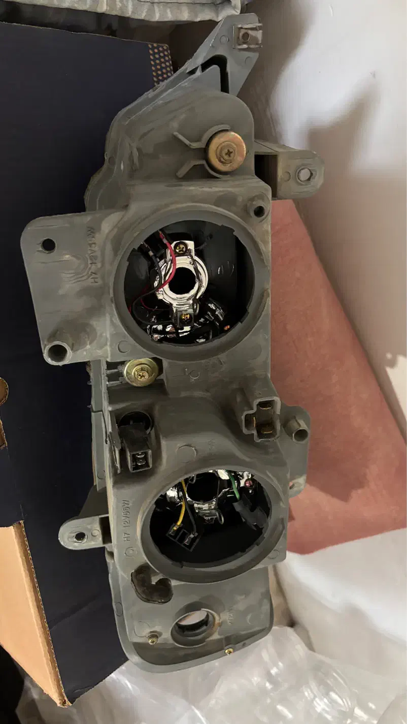 جفت چراغ جلو پارس تو مشکی|قطعات یدکی و لوازم جانبی|بیرجند, |دیوار