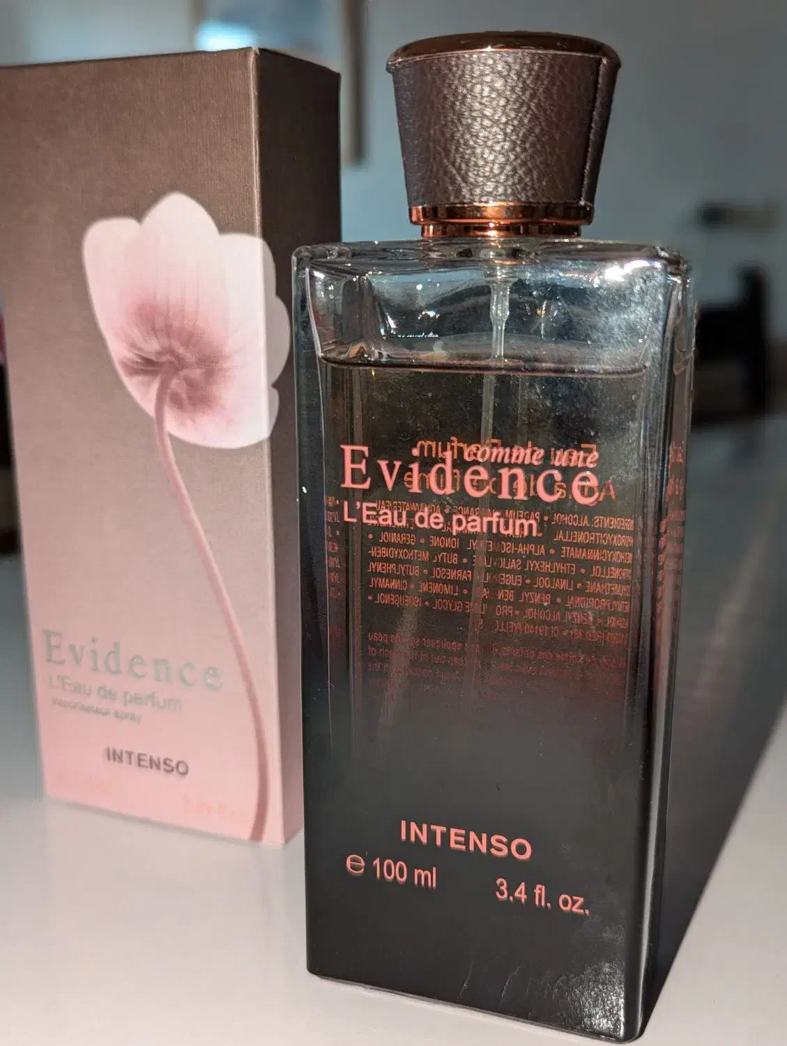 عطر اویدنس اینتنس اماراتی اصل|آرایشی، بهداشتی، درمانی|بومهن, |دیوار