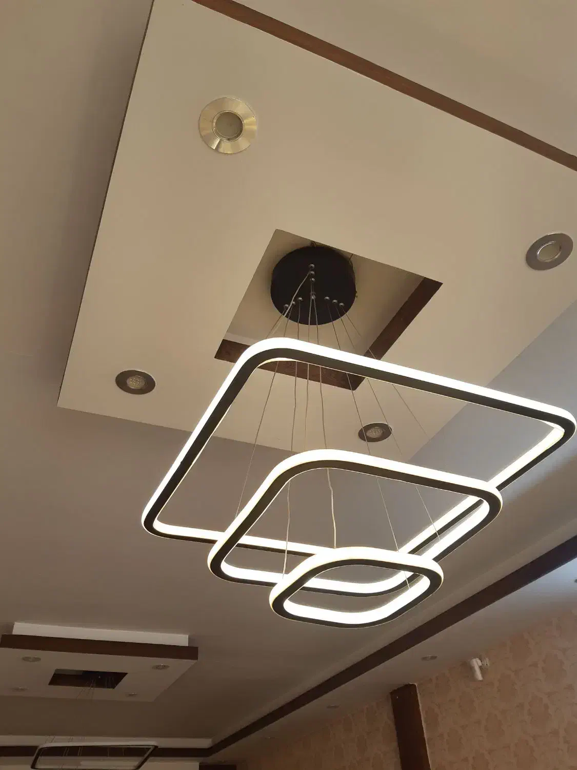 دو لوستر مدرن|لوستر و چراغ آویز|قزوین, |دیوار