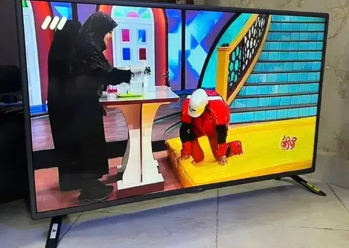 تلویزیون ال ای دی ۴۳ اینچ ال جی درحدنو|تلویزیون و پروژکتور|اصفهان, شیخ اشراق|دیوار