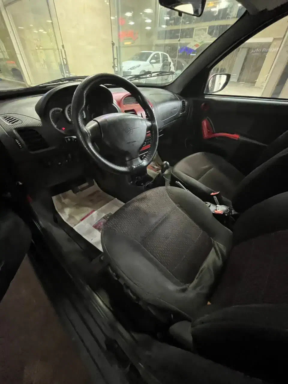 کوییک 401 مشکی قرمز|خودرو سواری و وانت|آبادان, |دیوار