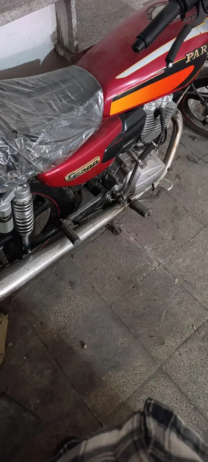 هندا 200 پرواز 403|موتورسیکلت|مشهد, شهرک امام هادی (شهرک غرب)|دیوار