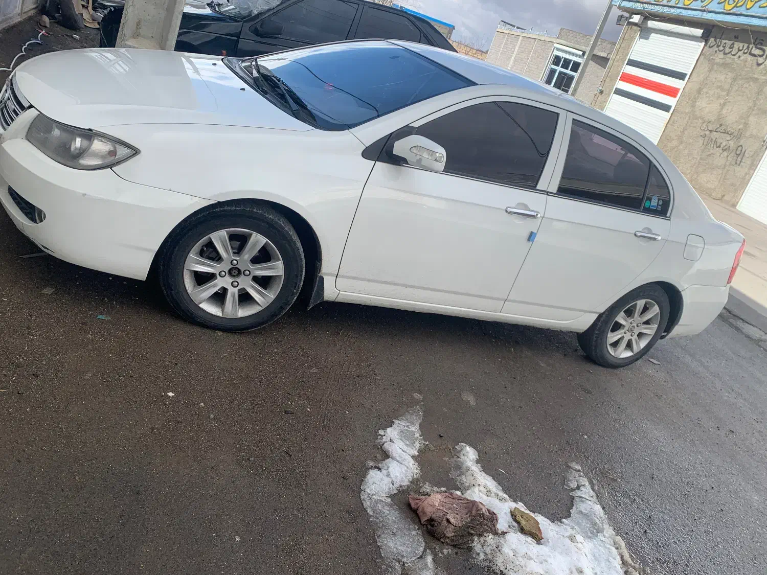 لیفان ۶۲۰بدون رنگ|خودرو سواری و وانت|سنندج, |دیوار