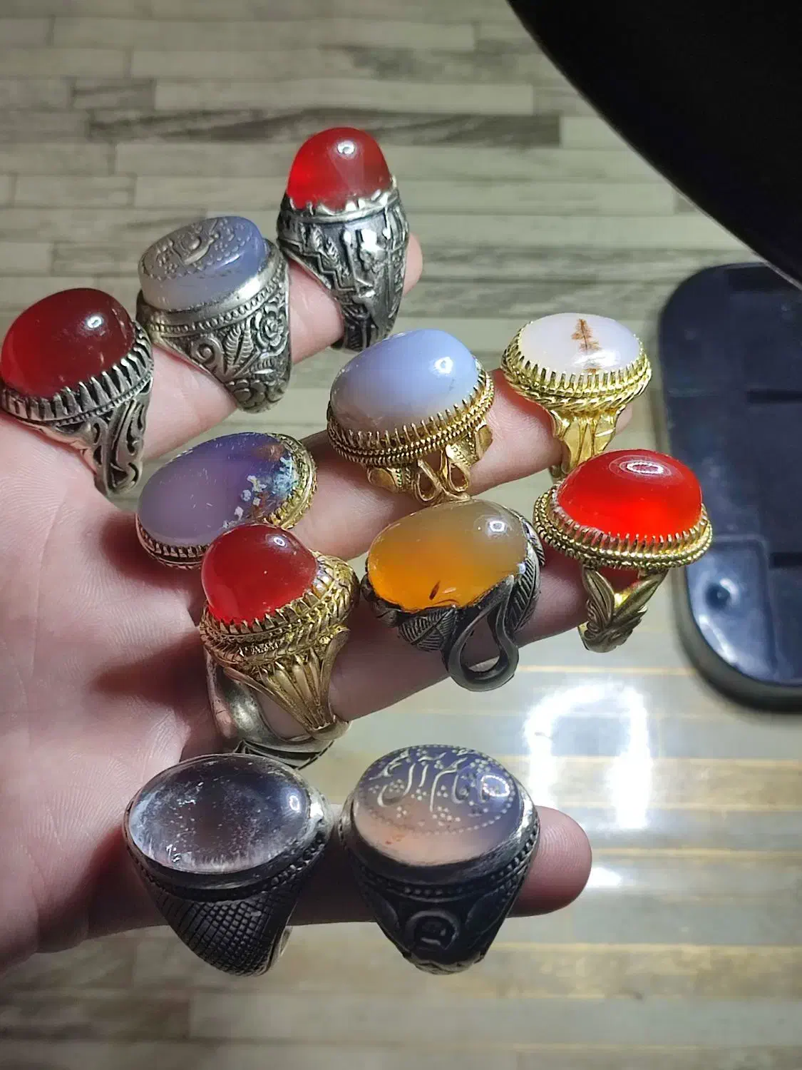 انگشتر|جواهرات|ایلام, |دیوار