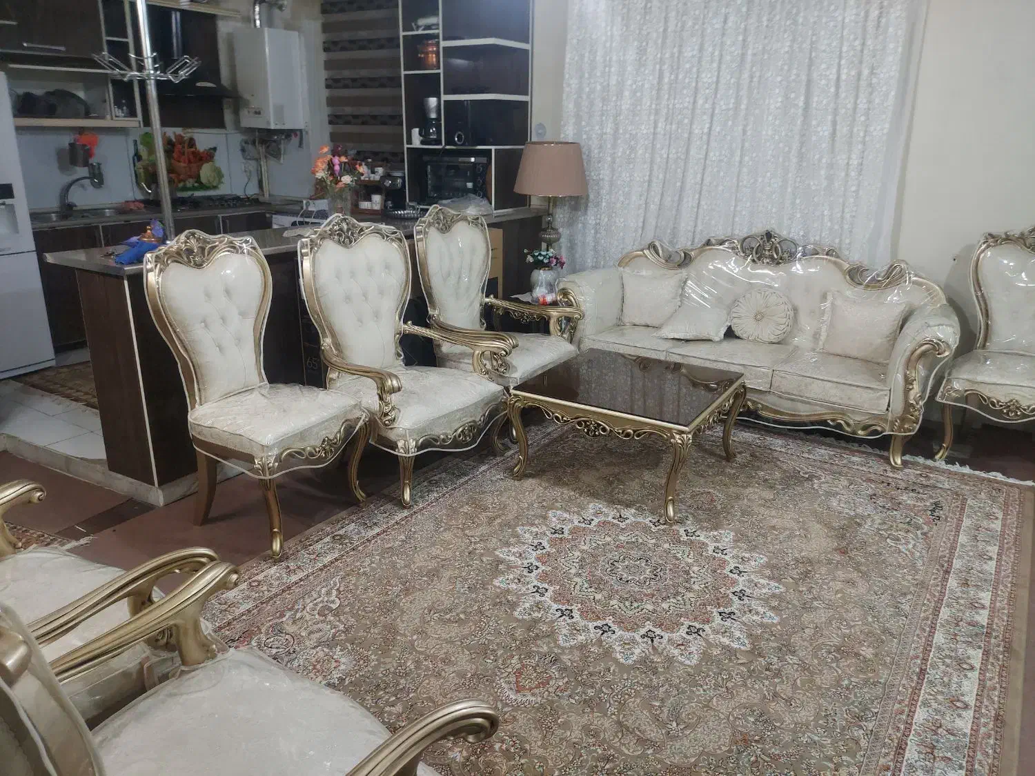 مبل ۹ نفره مدل افسون کاملا نو|مبلمان خانگی و میز عسلی|اراک, |دیوار