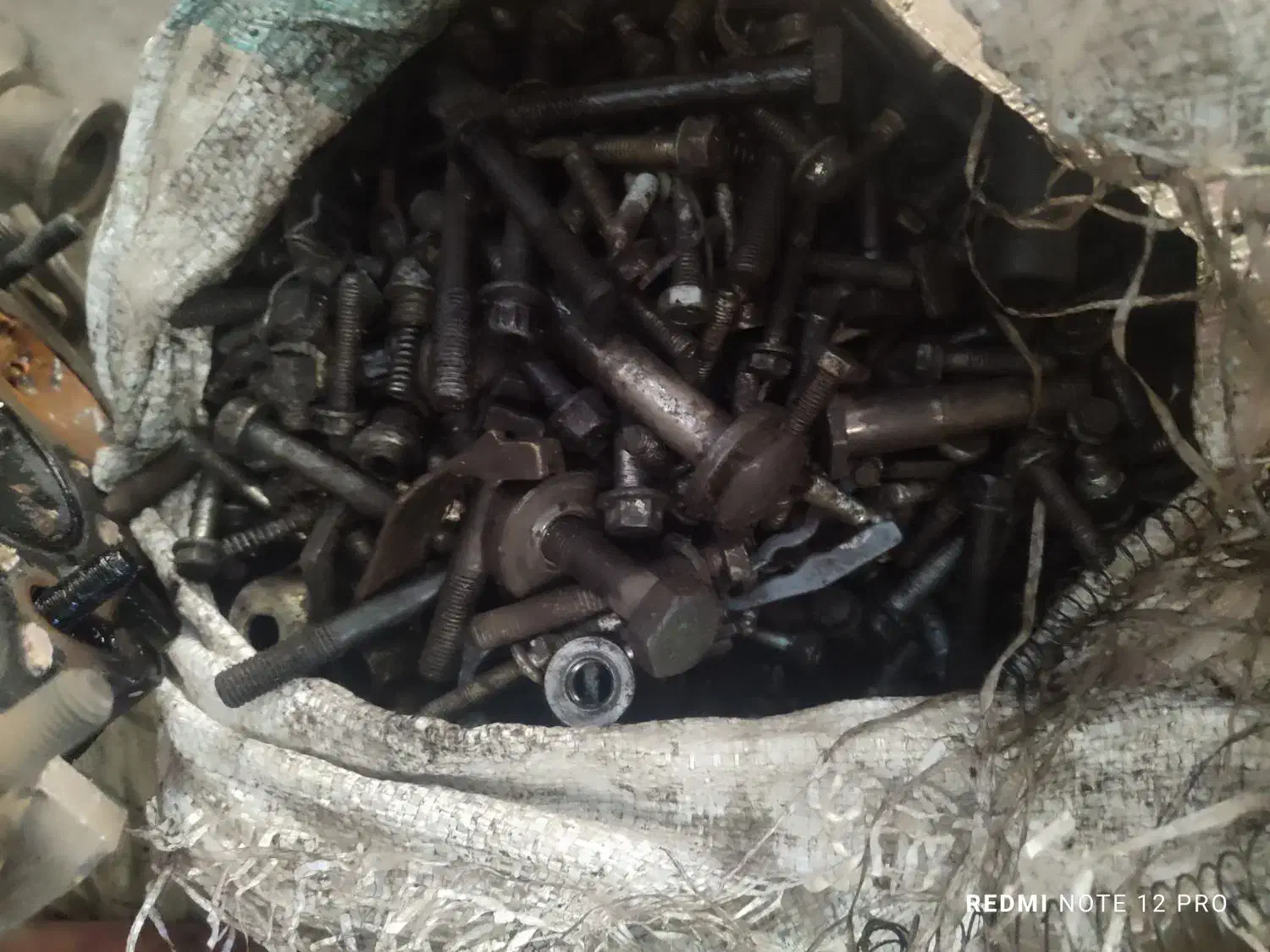 قطعات استوک خودرو|قطعات یدکی و لوازم جانبی|تربتحیدریه, حاجی یار|دیوار