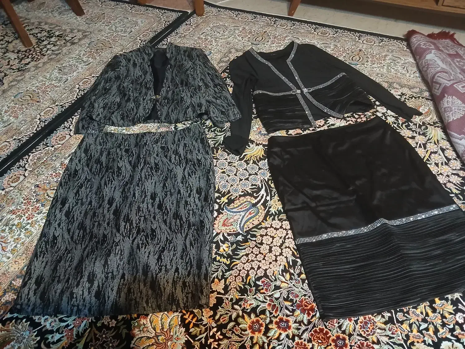 تعدادی لباس مجلسی|لباس|تهران, نیروی دریایی|دیوار