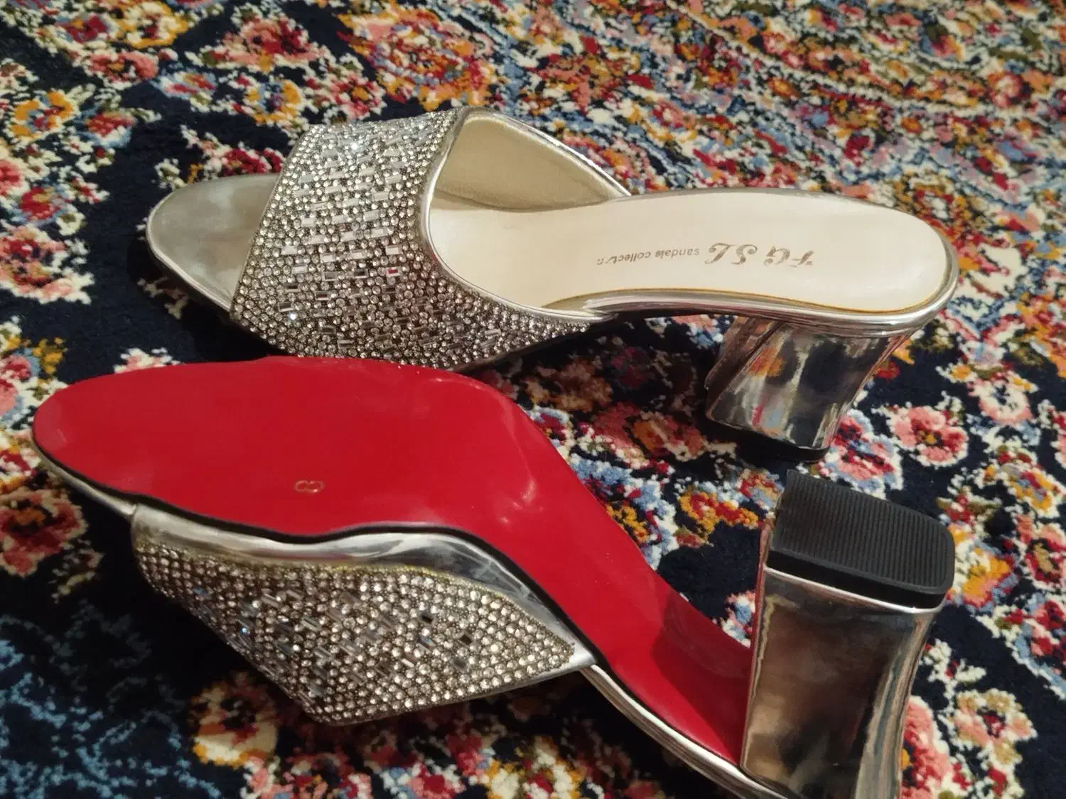 صندل مجلسی|کیف، کفش، کمربند|بروجرد, |دیوار