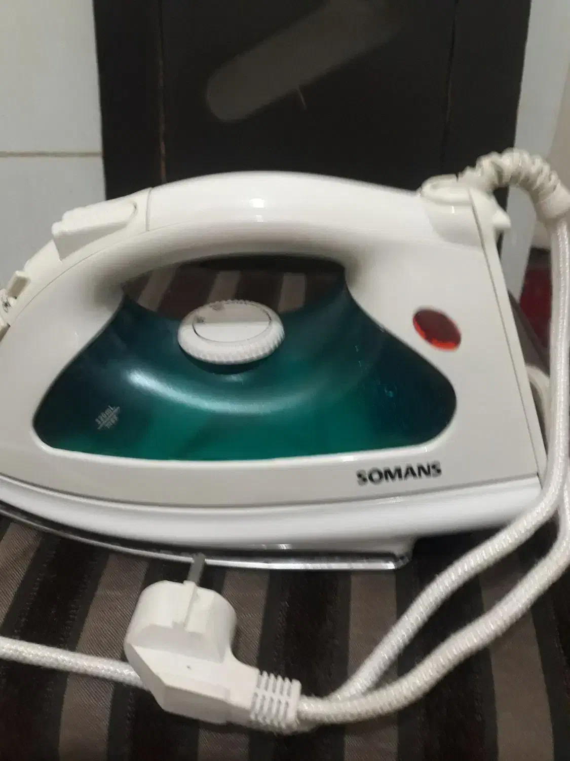 اتو قشنگ و سالم المانی تمیز مفت|اتو و لوازم اتو|قزوین, |دیوار