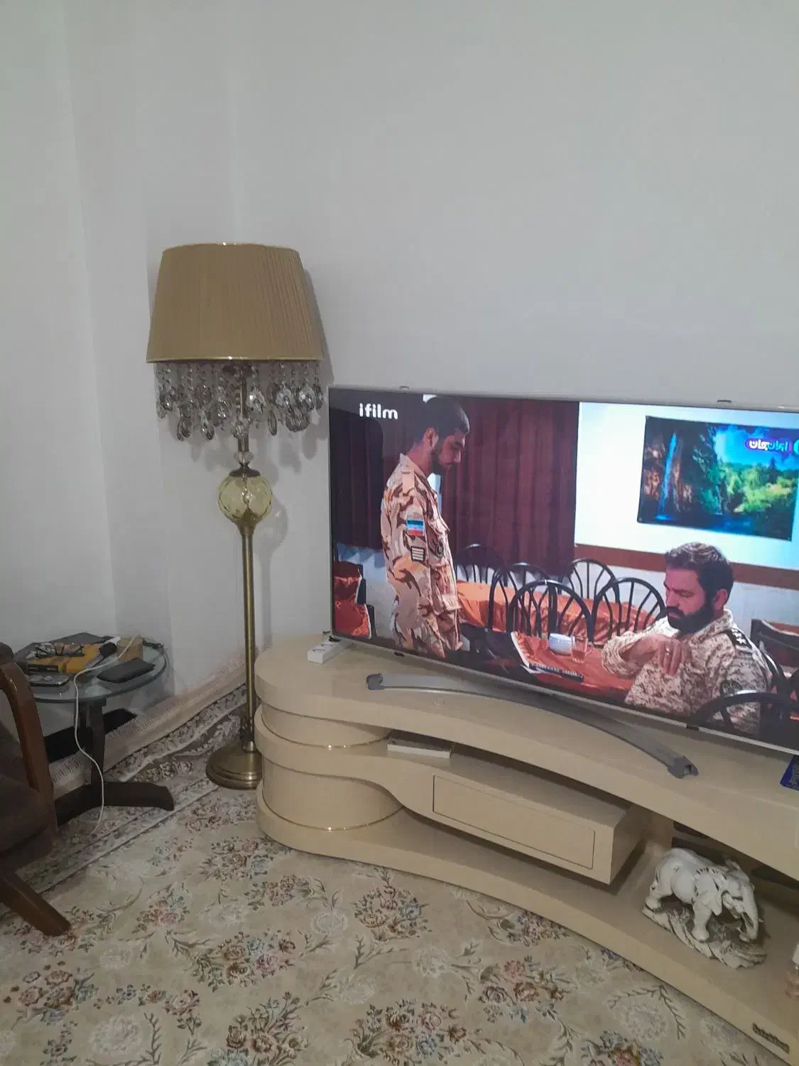 آباژور ایستاده و رومیزی|چراغ خواب و آباژور|رشت, یخسازی|دیوار