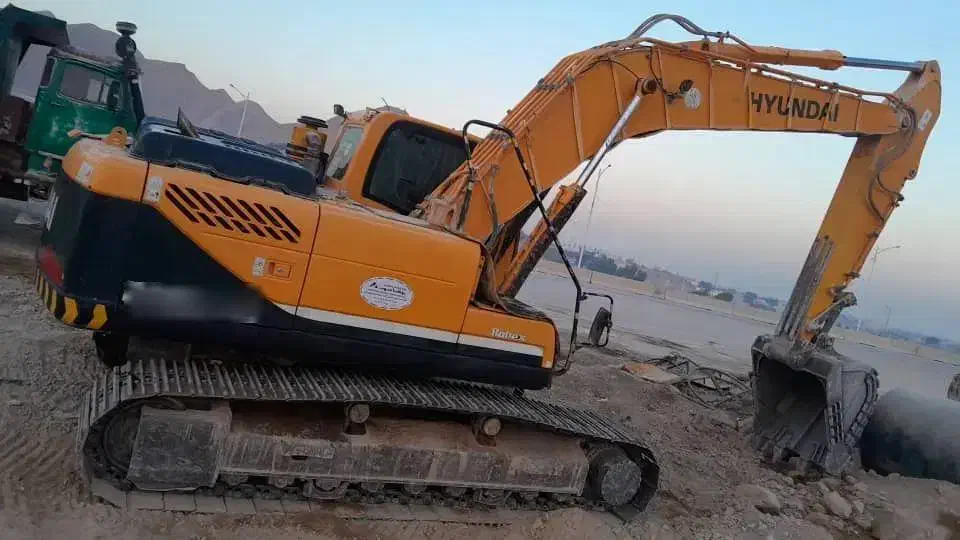 بیل هیوندا 220خط9 چکش سوسان70اصلی نو|خودرو سنگین|تهران, شهرآرا|دیوار