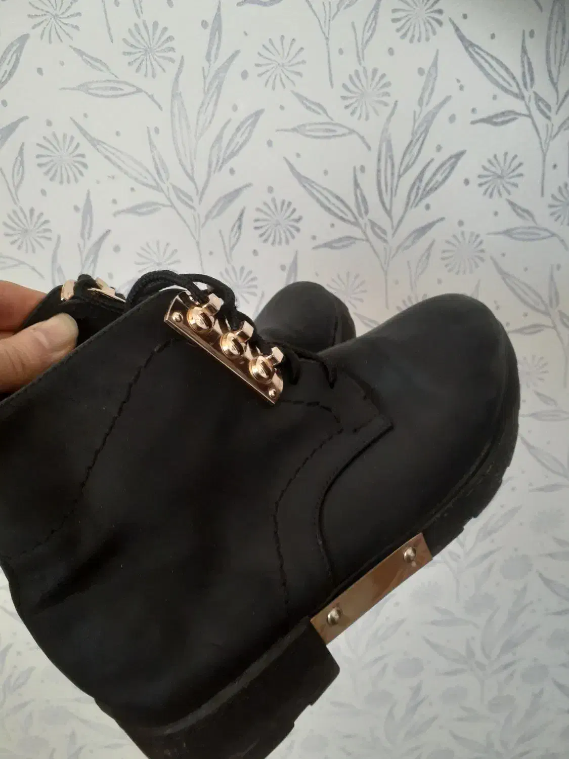 اشیا عتیقه|کلکسیون اشیاء عتیقه|فولادشهر, B1|دیوار