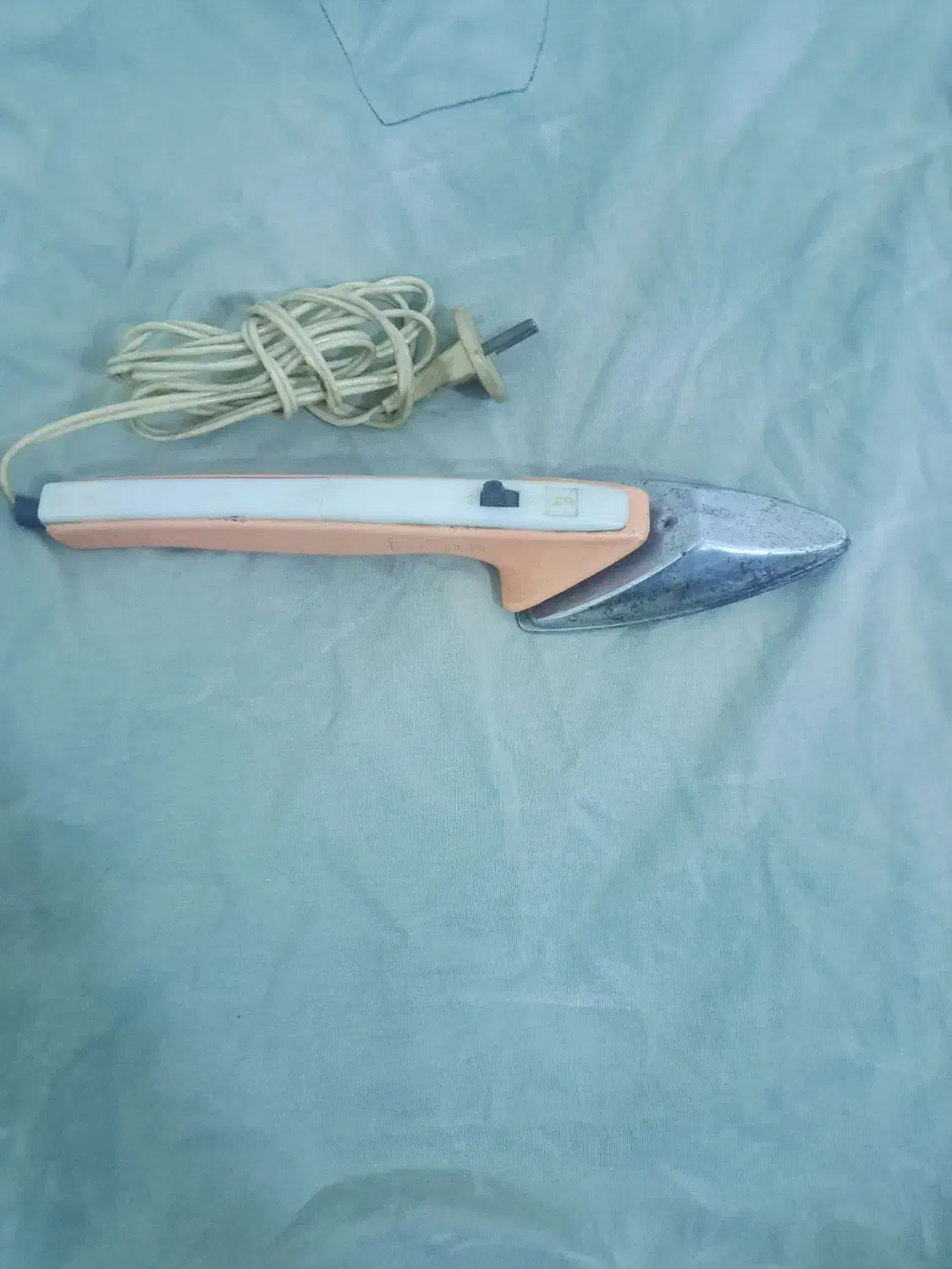 اتو|کلکسیون اشیاء عتیقه|رشت, دیانتی|دیوار