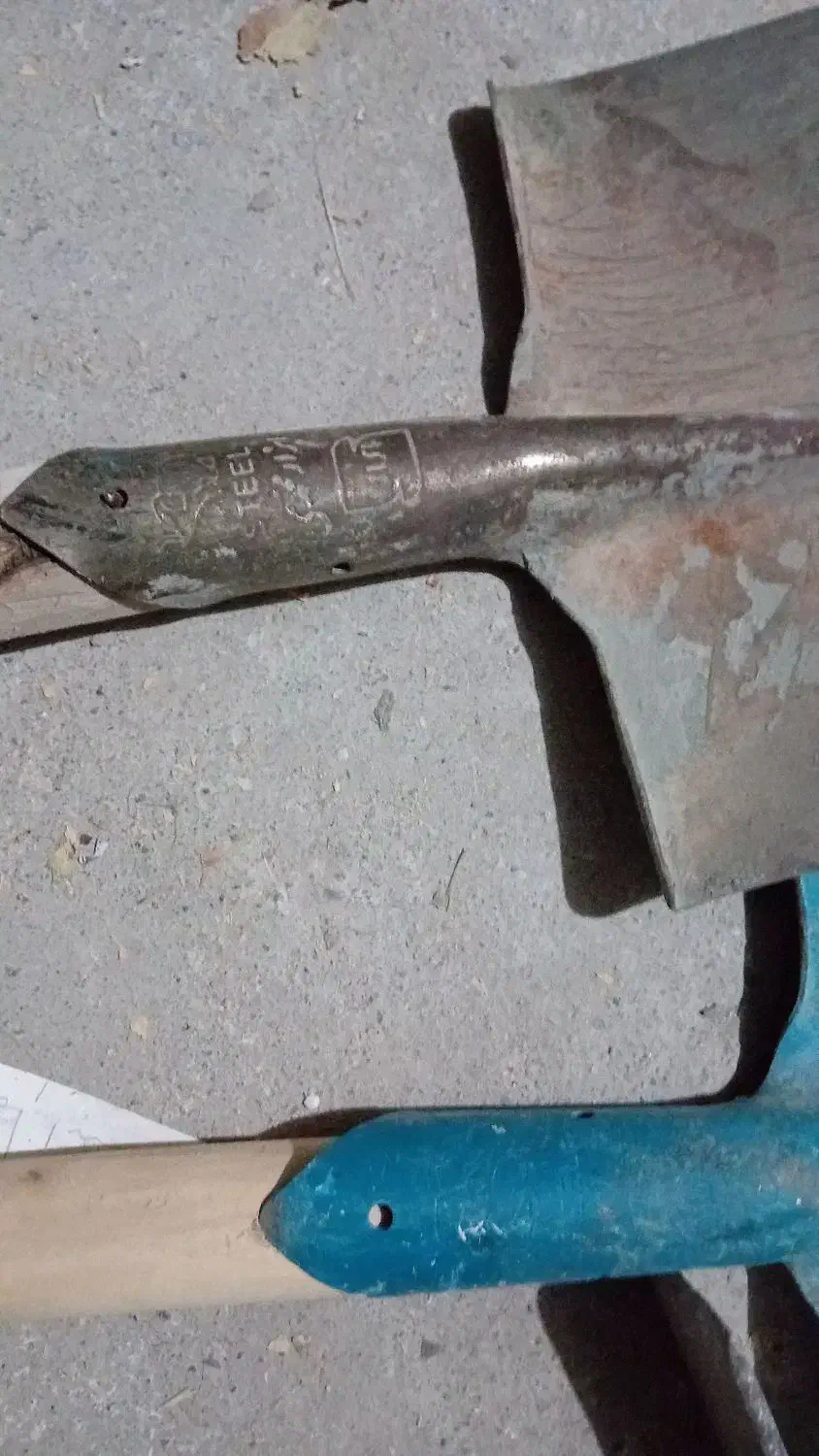 دوعدد بیل و کلنگ|ابزارآلات|مشهد, رضاشهر|دیوار