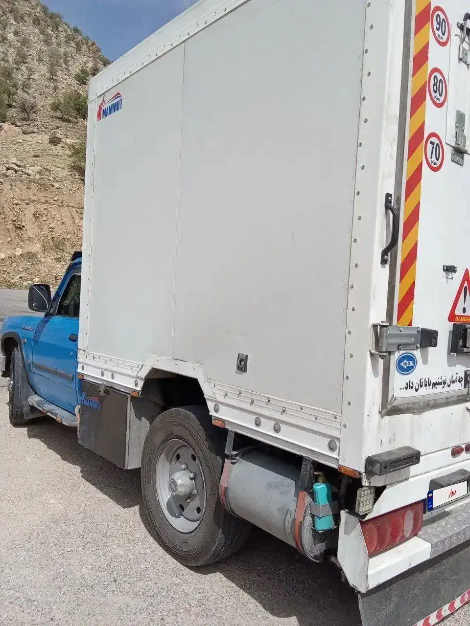 نیسان یخچالدار۹۸|خودرو سواری و وانت|اصفهان, بوستان ناژوان|دیوار