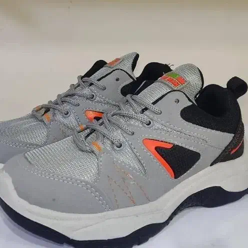 ارزانترین کفش با بهترین کیفیت|کیف، کفش، کمربند|رامشیر, |دیوار