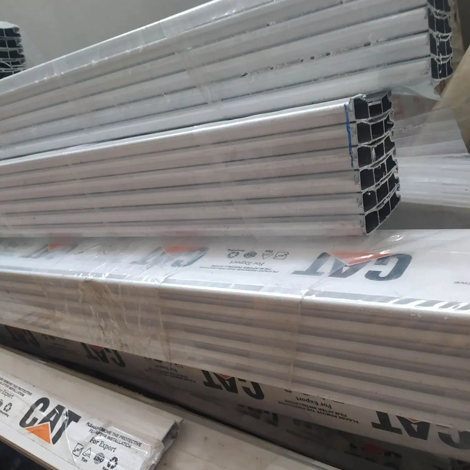 تعمیر و نصب انواع کر کره های برقی و دربهای سکوریت|خدمات پیشه و مهارت|مشهد, ایثار|دیوار