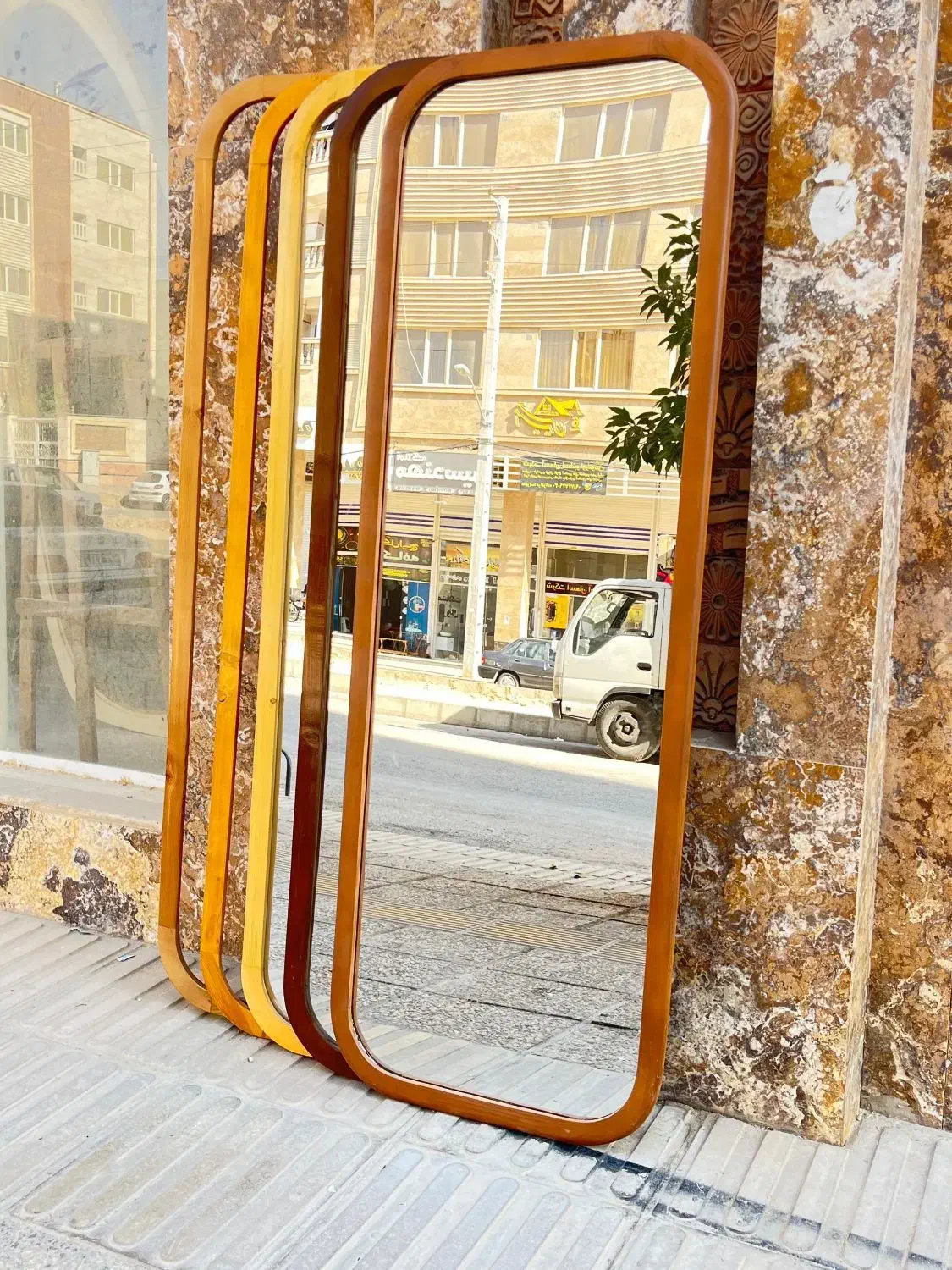 انواع آینه قدی سر هلال|آینه|شیراز, شهرک رضوان|دیوار
