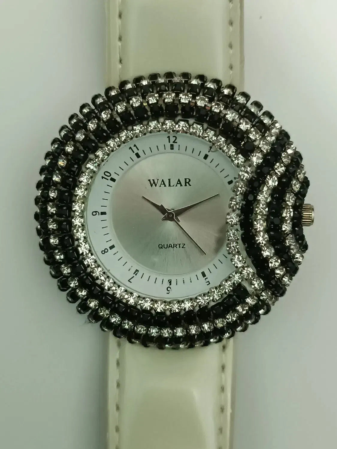 ساعت|ساعت|تبریز, |دیوار