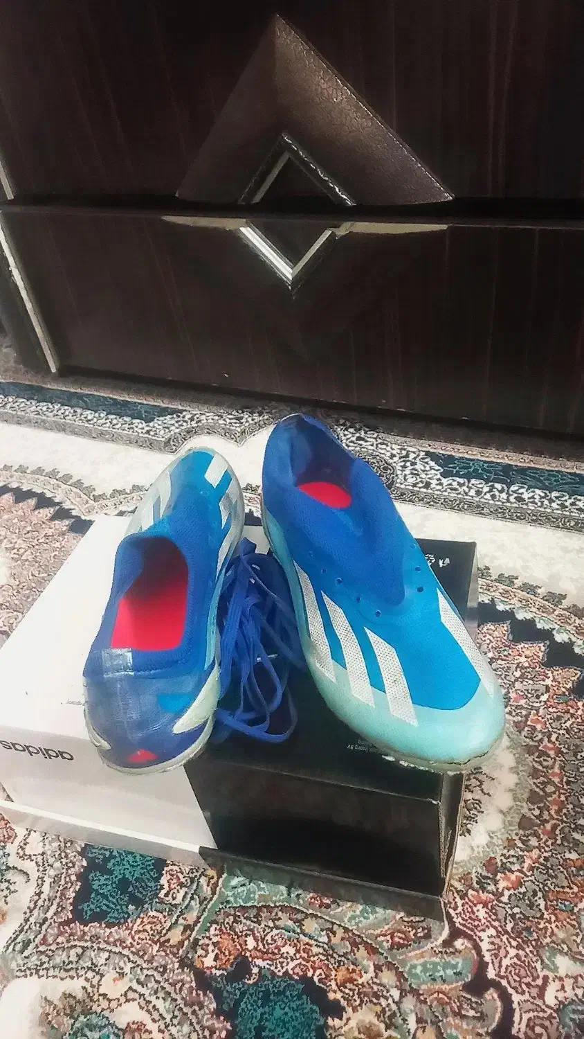 استوک آدیداس|کیف، کفش، کمربند|صفادشت, |دیوار