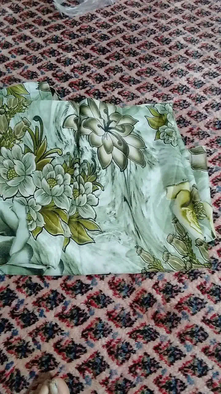 چادر رنگی|لباس|اراک, |دیوار