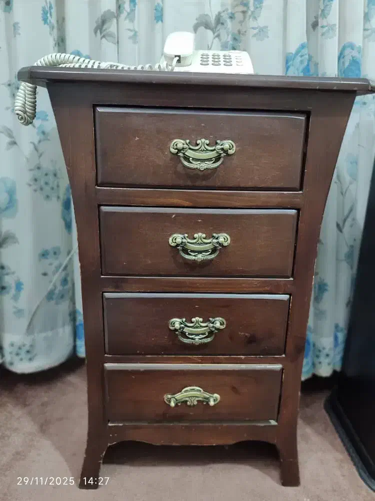 میز تلفن چوبی 4کشو|میز تلفن|اندیشه, اندیشه فاز ۱|دیوار