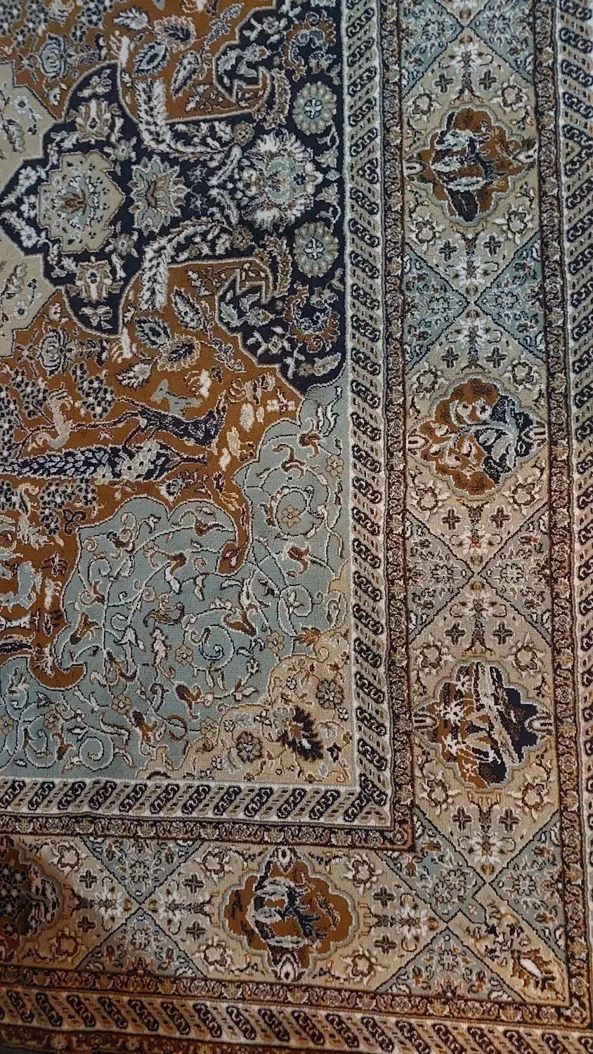 فروش دو عدد فرش درحد نو|فرش|تبریز, |دیوار