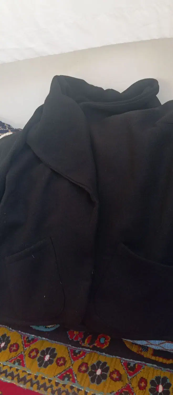 کت زمستانی|لباس|سیلوانه, |دیوار