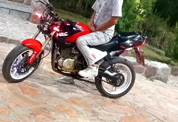 موتور داچی ۲۵۰|موتورسیکلت|تربت‌حیدریه, پائین ولایت|دیوار