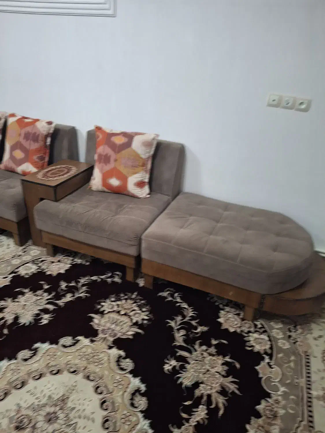 مبل ال|مبلمان خانگی و میز عسلی|هریس, |دیوار