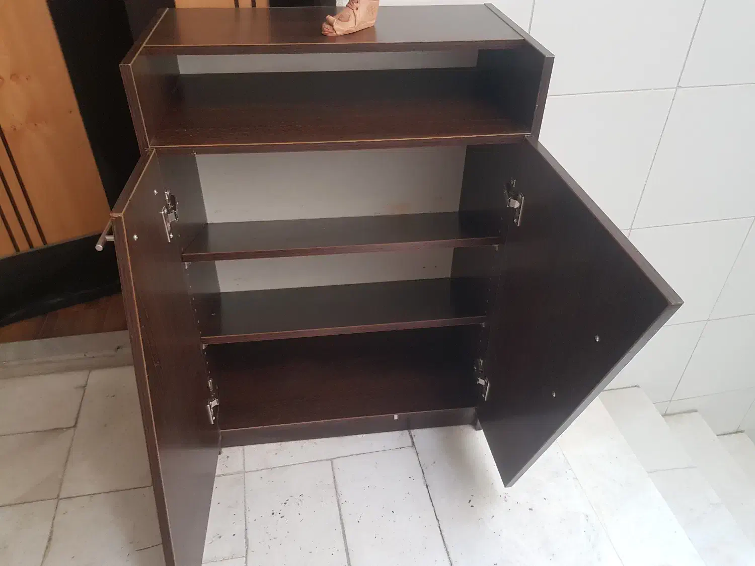 جا کفشی|جاکفشی، کمد، دراور|اصفهان, سروستان|دیوار