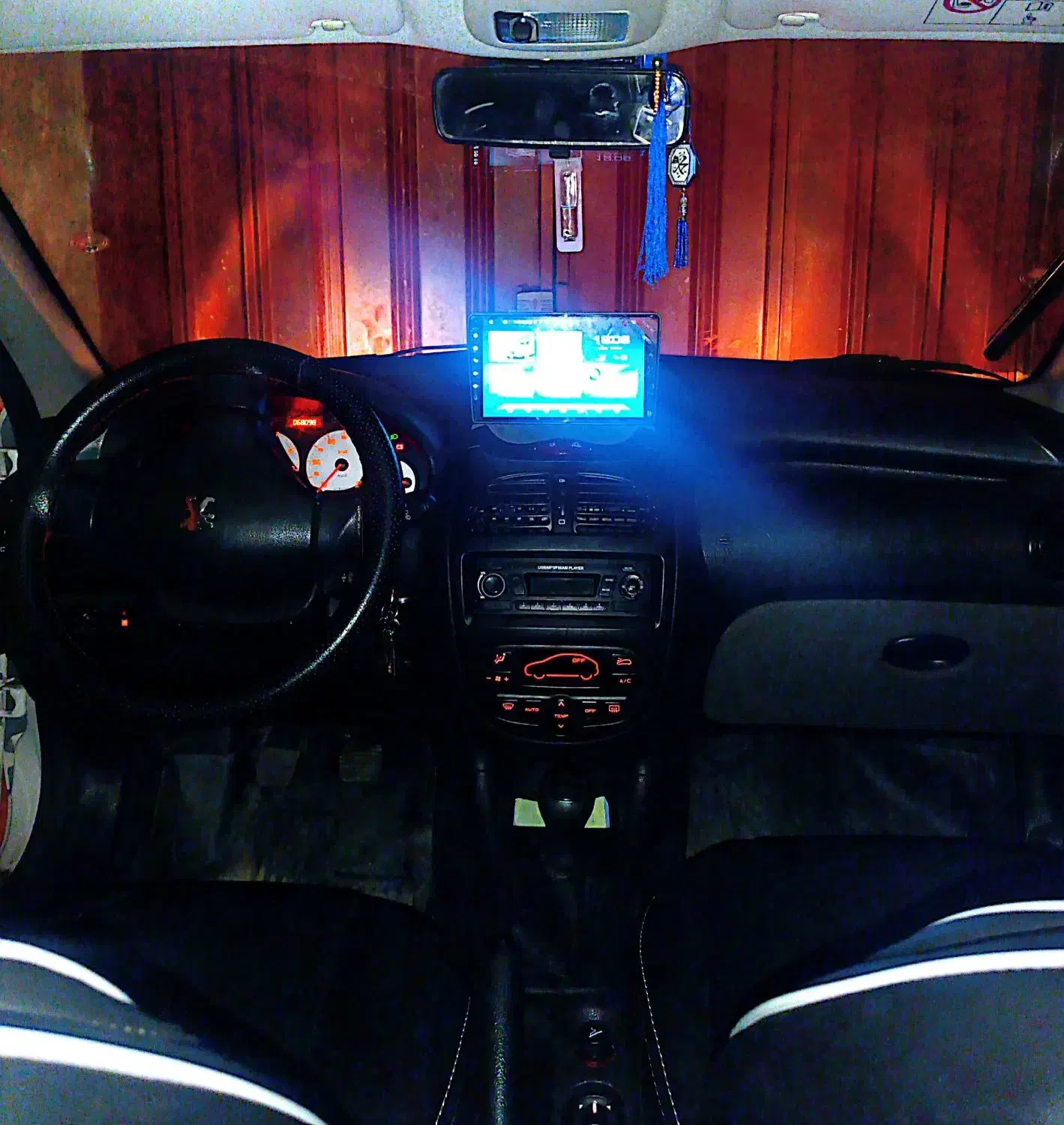 پژو ۲۰۷ تیو فایو فرمان هیدرولیک|خودرو سواری و وانت|خرم‌آباد, |دیوار