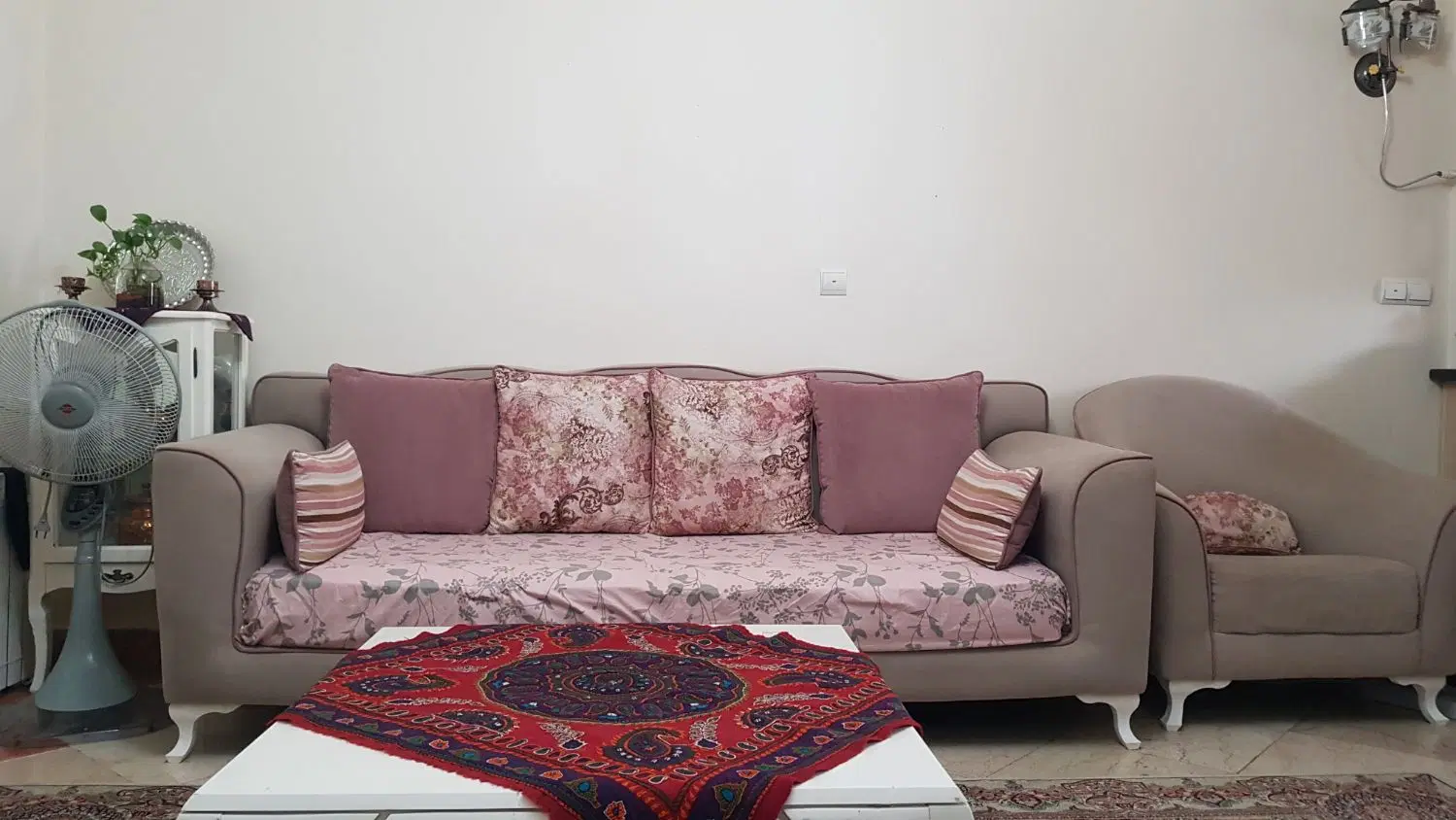 مبلمان|مبلمان خانگی و میز عسلی|تهران, باغ فیض|دیوار
