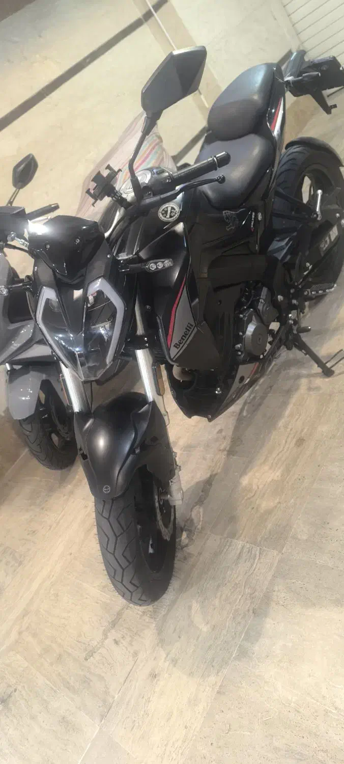 بنلی ۱۸۰ اس|موتورسیکلت|تهران, اوقاف|دیوار