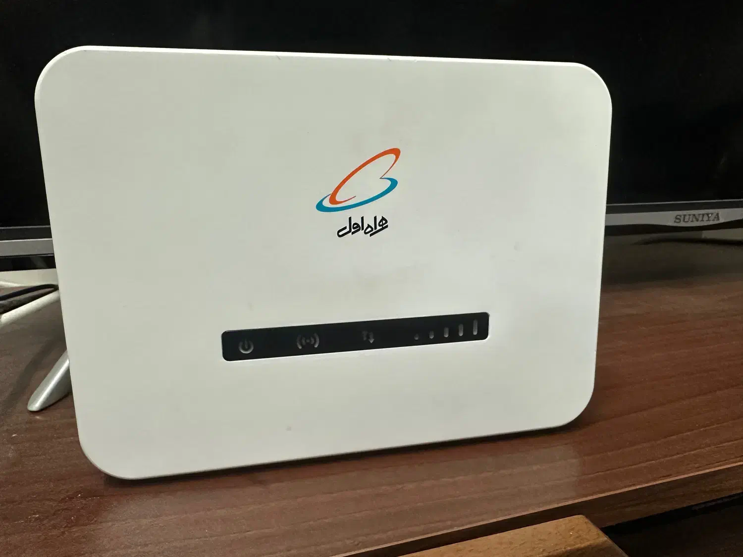 مودم سیمکارتی همراه اول|مودم و تجهیزات شبکه|تهران, هفده شهریور|دیوار