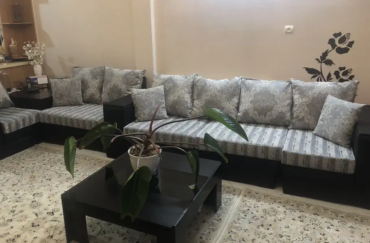 مبل راحتی سالم|مبلمان خانگی و میز عسلی|تهران, قلمستان|دیوار