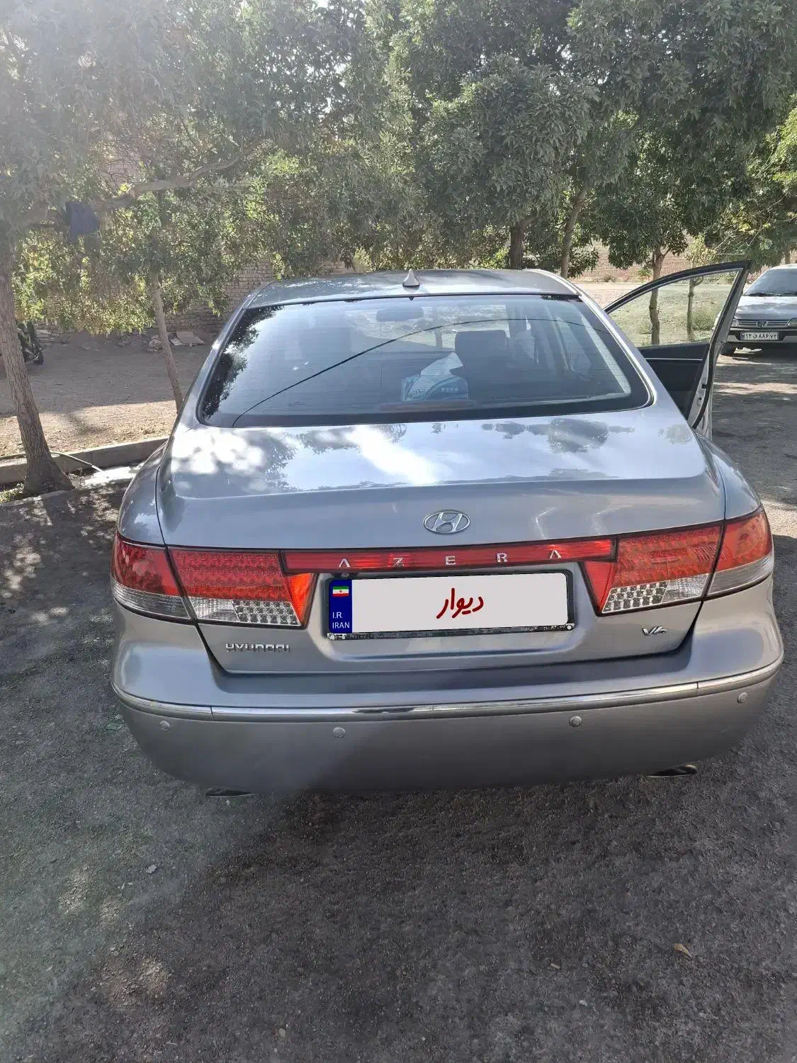 آزرا ۲۰۱۰|خودرو سواری و وانت|آباده, |دیوار