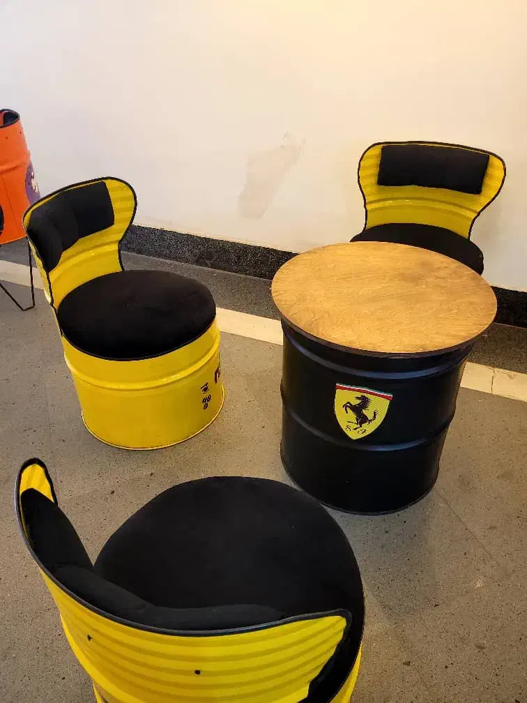 کانتر میز صندلی بشکه ای در حد نو|میز و صندلی غذاخوری|تهران, خاک سفید|دیوار