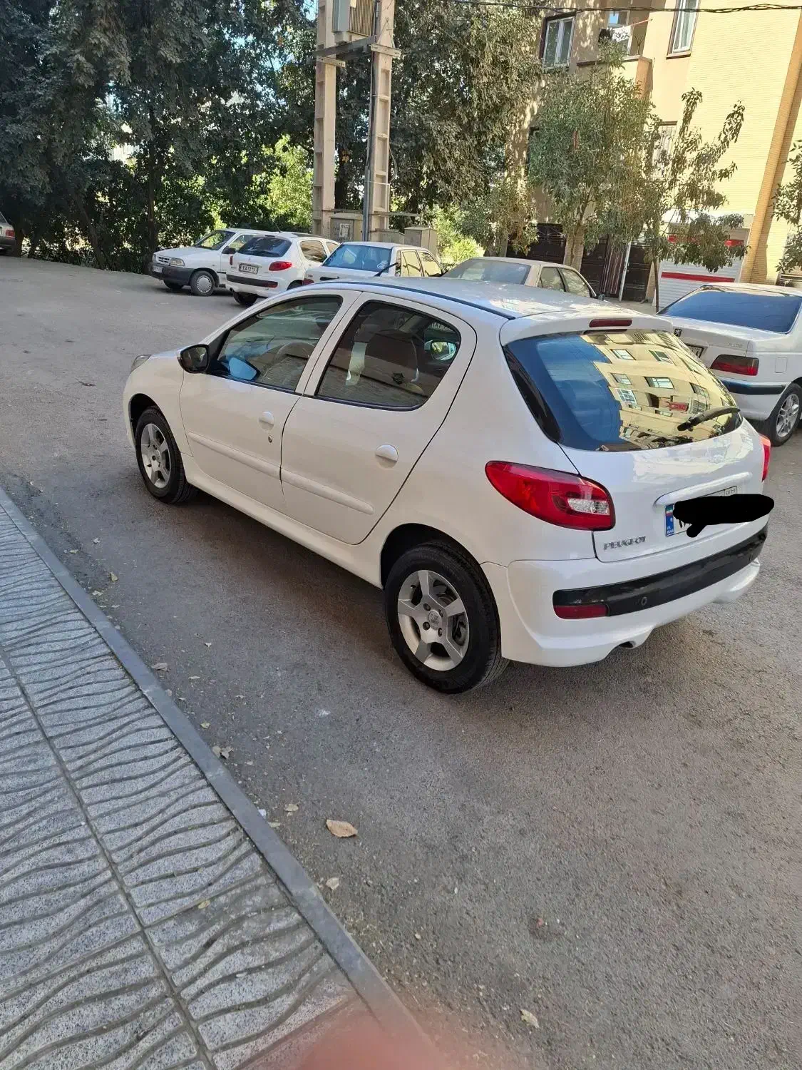 207 مدل 96|خودرو سواری و وانت|همدان, |دیوار