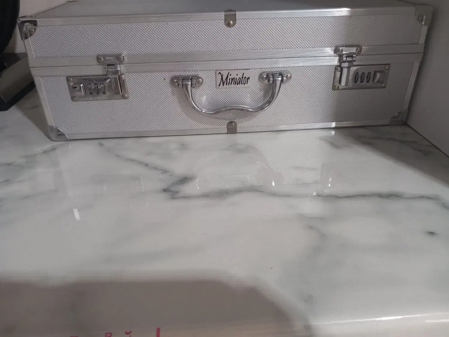 چمدان جا قاشق چنگال نونو|ظروف سرو و پذیرایی|نهاوند, |دیوار