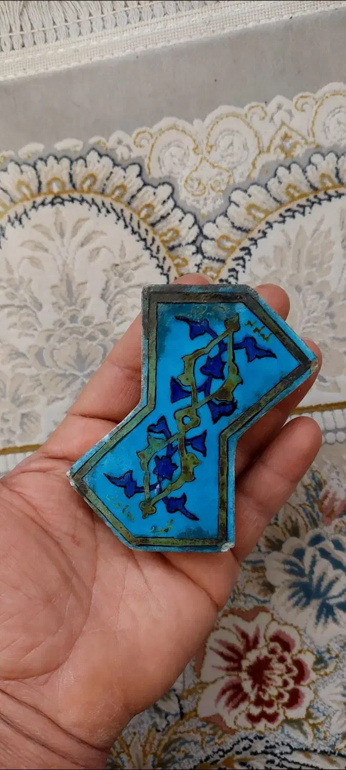 کاشی لعاب دار تاریخ دار|کلکسیون اشیاء عتیقه|تهران, فلسطین (میدان انقلاب)|دیوار