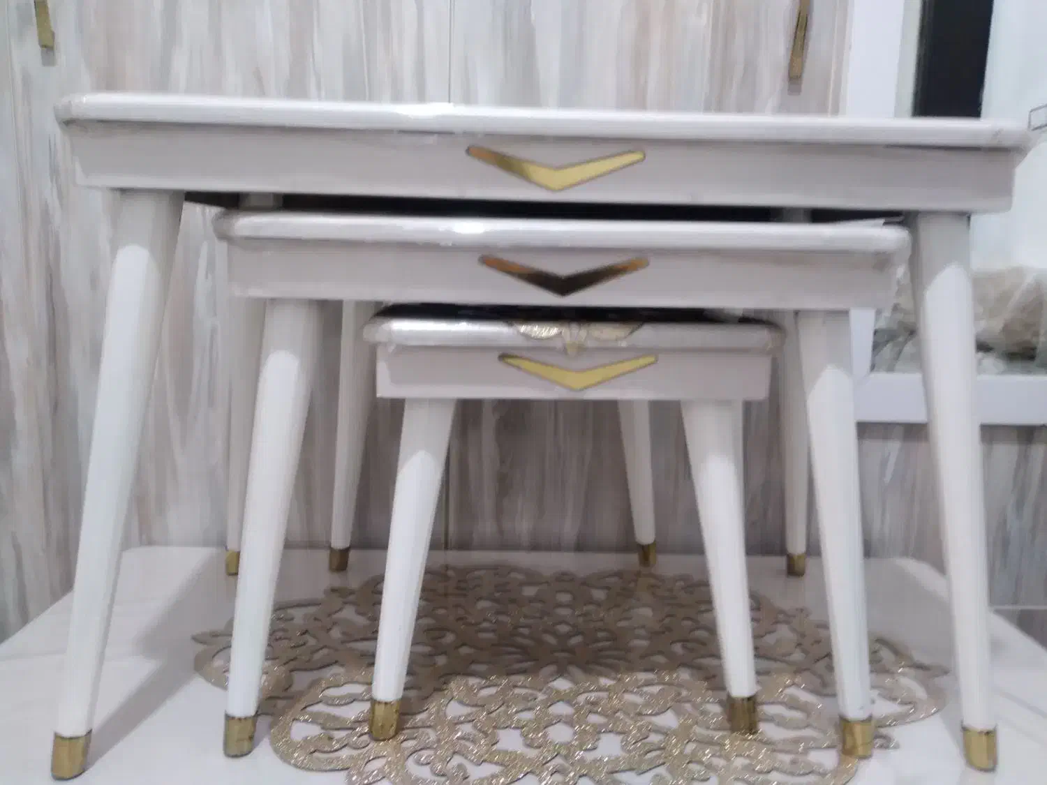 جلومبلی سفیدسالم درحدنو قیمت 4میلیونو300هزار|مبلمان خانگی و میز عسلی|میاندوآب, |دیوار